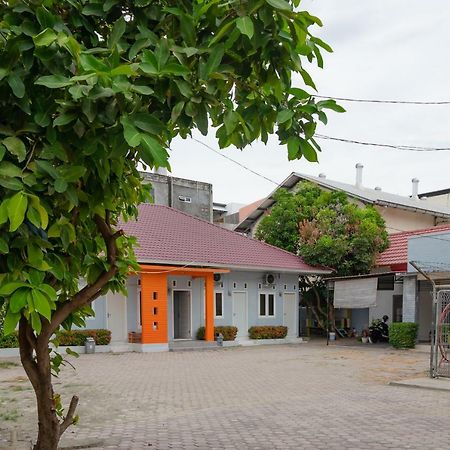 Reddoorz Syariah @ Panglima Polem Aceh Hotel Banda Aceh Exterior photo